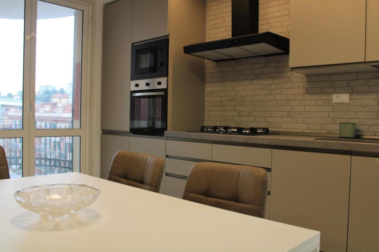 Gf Holiday Suite 3 Varazze Esterno foto